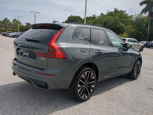 2026 Volvo XC60 ULTRA