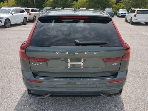 2026 Volvo XC60 ULTRA