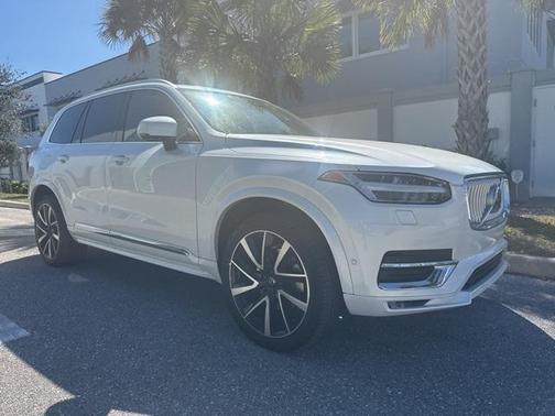 2023 Volvo XC90 B6 Plus 7-Seater