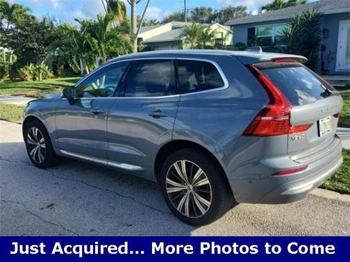 2023 Volvo XC60 B5 Plus Bright Theme