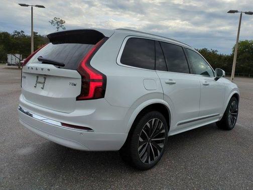 2026 Volvo XC90 Plug-In Hybrid T8 Core