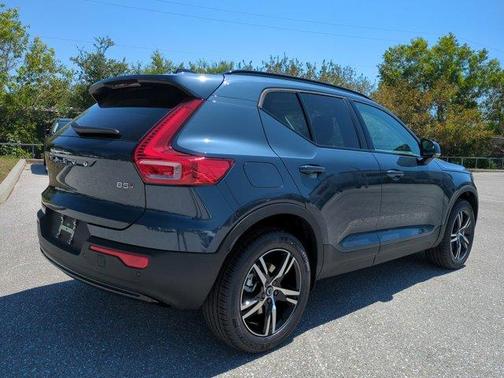 Denim Blue 2026 Volvo XC40 B5 Core