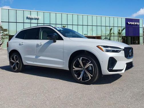2025 Volvo XC60 Plug-In Hybrid T8 Ultra