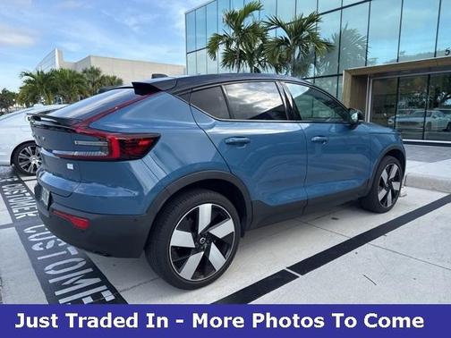 2022 Volvo C40 Recharge Pure Electric P8 Ultimate