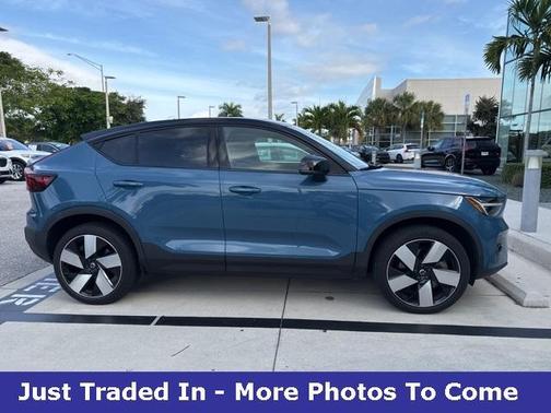 2022 Volvo C40 Recharge Pure Electric P8 Ultimate