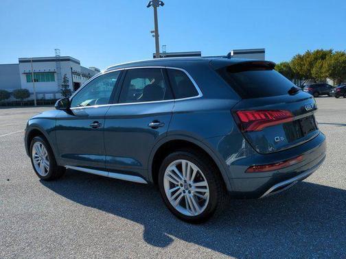 2018 Audi Q5 2.0T Premium Plus