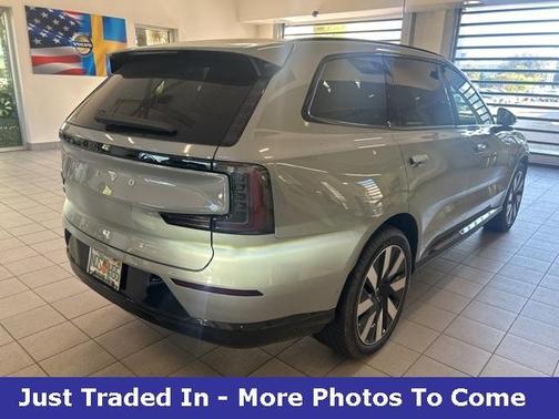 2025 Volvo EX90 Twin Motor Ultra