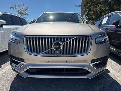 2025 Volvo XC90 B6 Ultra