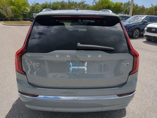 2025 Volvo XC90 Plug-In Hybrid T8 Plus 7-Seater