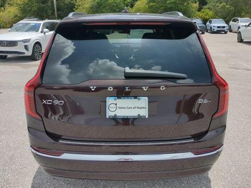 2026 Volvo XC90 B6 Plus 6-Seater