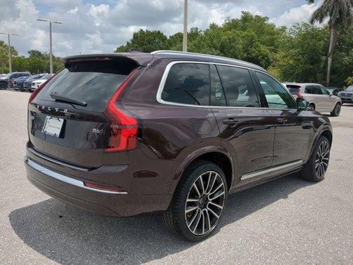 2026 Volvo XC90 B6 Plus 6-Seater