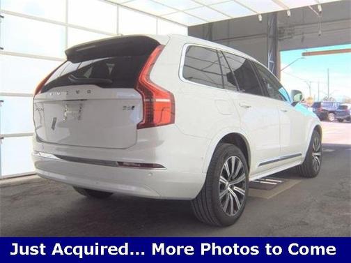 2025 Volvo XC90 B6 Plus 7-Seater