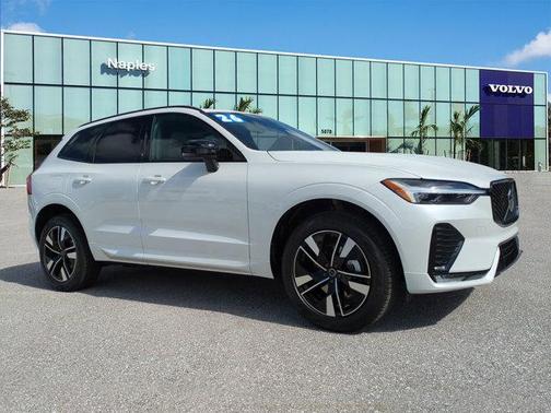 2026 Volvo XC60 B5 Core