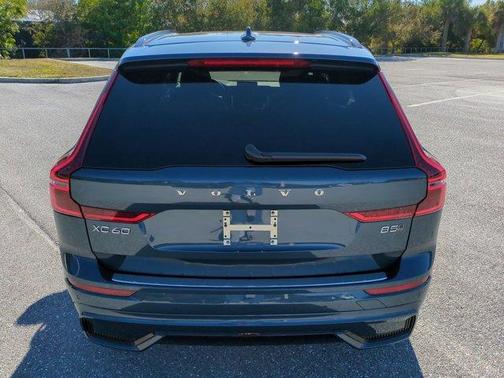 2026 Volvo XC60 B5 Plus