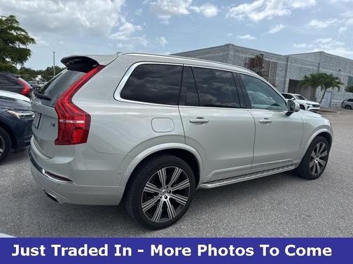 2021 Volvo XC90 T6 Inscription 7 Passenger