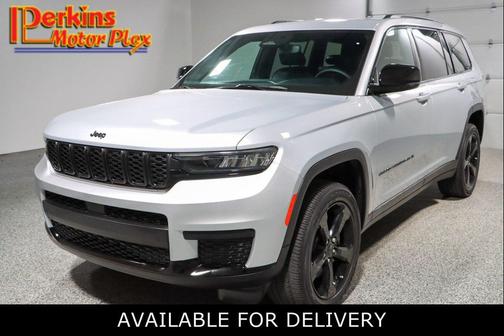 Silver Zynith 2023 Jeep Grand Cherokee L Altitude