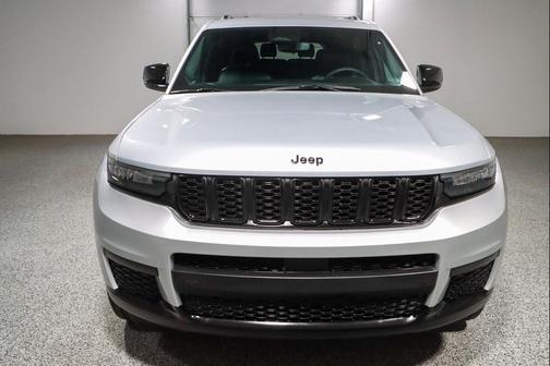 Silver Zynith 2023 Jeep Grand Cherokee L Altitude