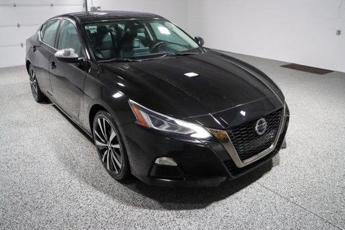 2021 Nissan Altima SR FWD