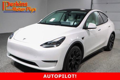 2023 Tesla Model Y Long Range Dual Motor All-Wheel Drive