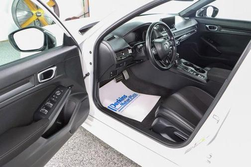 Platinum White Pearl 2024 Honda Civic Sport