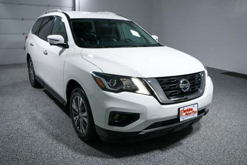 2018 Nissan Pathfinder SL