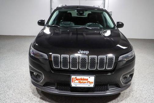 Diamond Black Crystal Pearlcoat 2021 Jeep Cherokee Latitude Plus