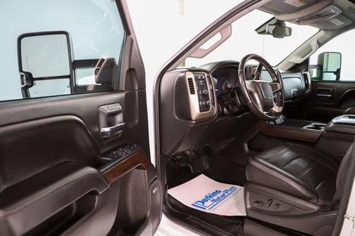 2017 GMC Sierra 2500 Denali