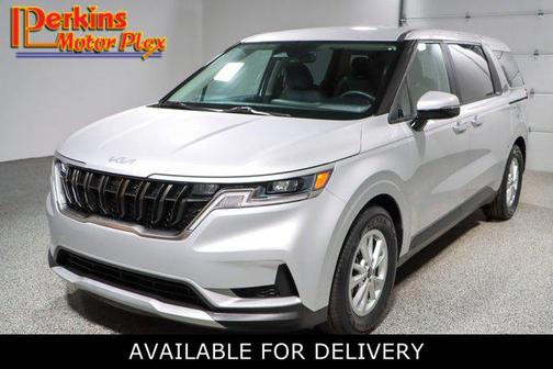 2023 Kia Carnival LX