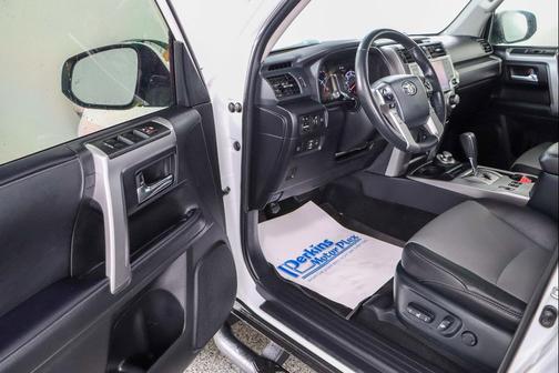 Ice Cap 2024 Toyota 4Runner SR5 Premium