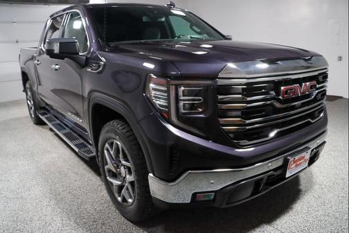 Titanium Rush Metallic 2022 GMC Sierra 1500 SLT