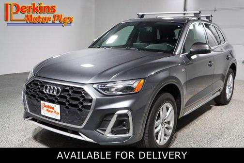 2023 Audi Q5 45 S line Premium