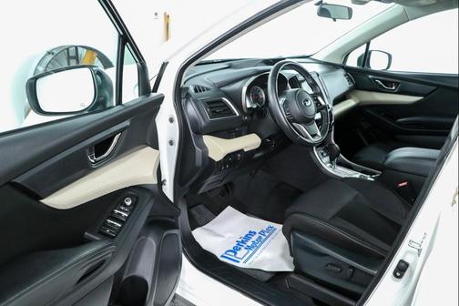 Crystal White Pearl 2022 Subaru Ascent Premium 8-Passenger
