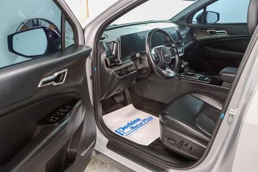 Wolf Gray 2023 Kia Sportage X-Line