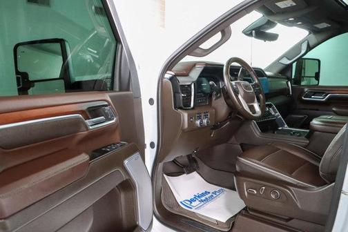 2024 GMC Sierra 2500 Denali