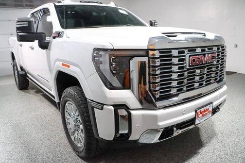 2024 GMC Sierra 2500 Denali