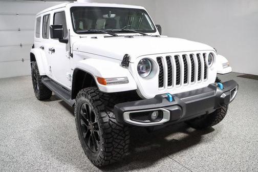 Bright White Clearcoat 2023 Jeep Wrangler 4xe Sahara