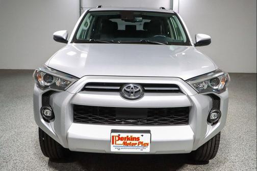 Classic Silver Metallic 2021 Toyota 4Runner SR5