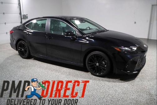 Black 2025 Toyota Camry SE