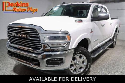 Bright White Clearcoat 2020 RAM 2500 Laramie Crew Cab 4x4 6'4' Box