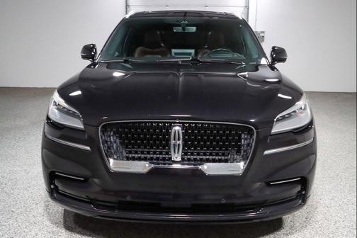 Infinite Black Metallic Clearcoat 2022 Lincoln Aviator Reserve