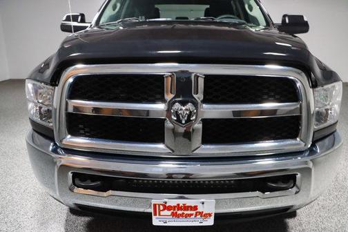 2017 RAM 2500 Tradesman Crew Cab 4x4 6'4' Box