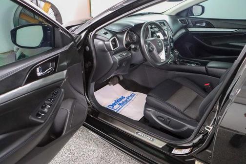 Super Black 2018 Nissan Maxima 3.5 S