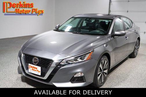 Gun Metallic 2021 Nissan Altima 2.5 SV
