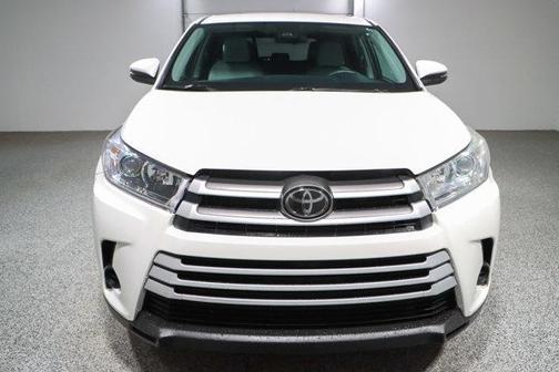 2019 Toyota Highlander LE I4