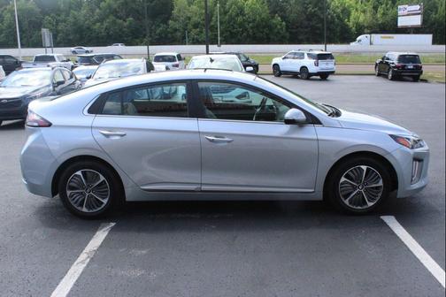 Stellar Silver 2022 Hyundai IONIQ Plug-In Hybrid Limited