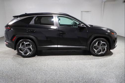 Phantom Black 2022 Hyundai TUCSON SEL