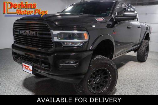 2020 RAM 2500 Laramie Crew Cab 4X4 6'4' Box