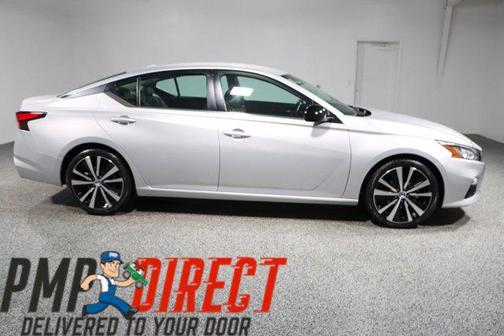 2022 Nissan Altima SR FWD
