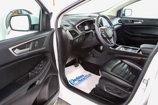Oxford White 2021 Ford Edge SEL