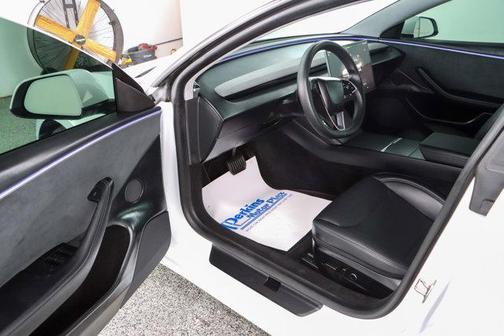 Pearl White Multi-Coat 2024 Tesla Model 3 Long Range